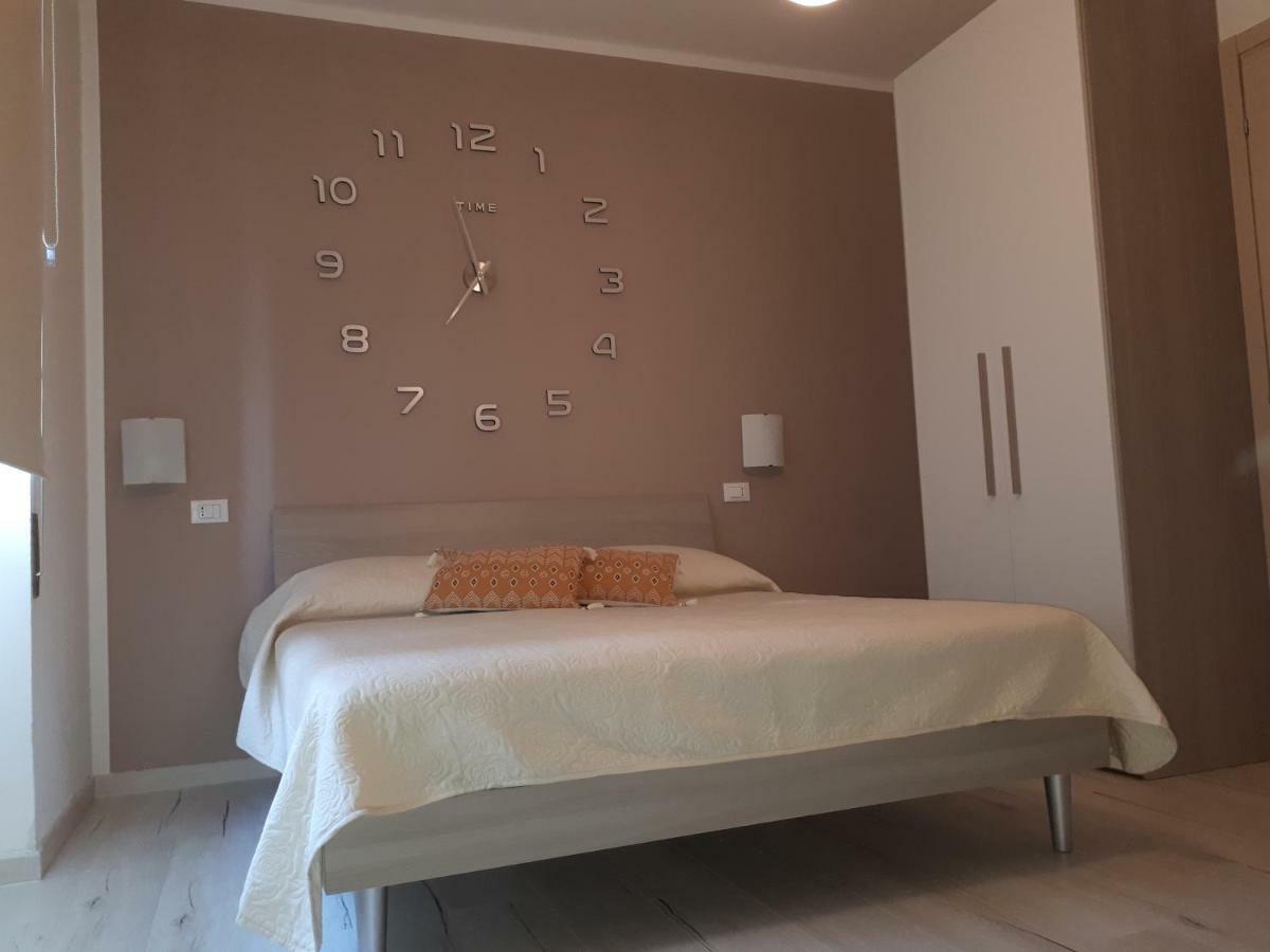 Le camere di Sabrina Sarzana Exterior foto